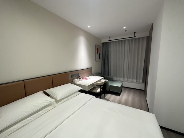Economy Single Room, City View | Free WiFi