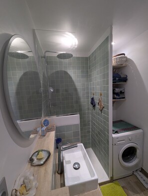 Hair dryer, towels, soap, toilet paper