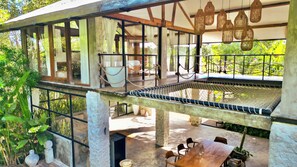 Outdoor dining - 11 beautiful and unique villas, WiFi, Pool, Living room, Plunge pool, AC in Bali (Bali)