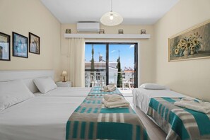 2 bedrooms, in-room safe, iron/ironing board, free WiFi