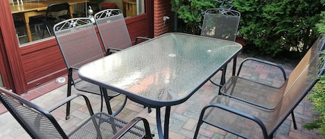 Buiten dineren