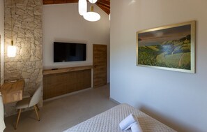 5 chambres, fer et planche à repasser, Wi-Fi gratuit, draps fournis