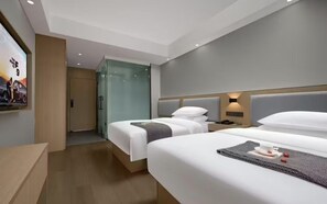 Comfort Double Room, City View | Blackout drapes, free WiFi - Chengdu Ximao Hotel (Chengdu)