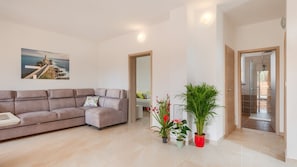 TV - Villa Jasminka by Villas Guide (Peroj)