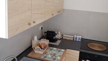 Oven, stovetop