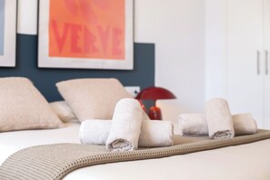 1 bedroom, iron/ironing board, WiFi, bed sheets - Exclusive boutique apartment with swimming pool, paddle tennis court and beach 2 minutes away. (Son Blanc)