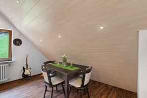 تناول الطعام