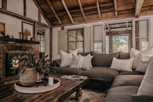 RELAXED MOUNTAIN LUXURY - YOUR DREAM GETAWAY