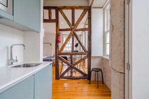 Comfort Apartment, 1 Bedroom | Private kitchen