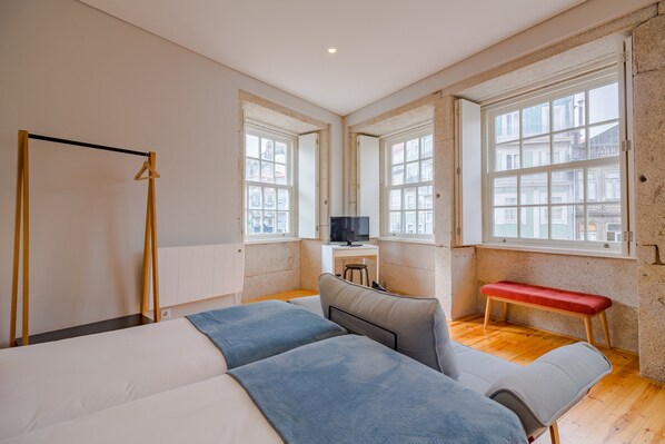 Deluxe Apartment, 1 Bedroom | Living room