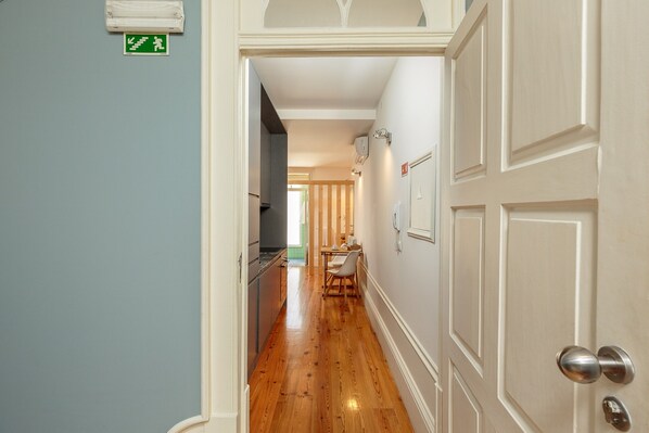 Classic Apartment, 1 Bedroom | Interior