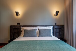 Apartamento conforto, 5 quartos | 11 quartos, ferros/tábuas de passar roupa