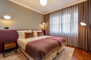 11 bedrooms, iron/ironing board