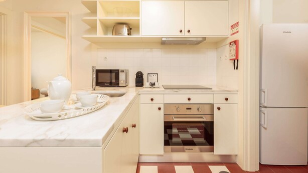 Private kitchen - Apartment in Porto With Balcony (Porto)