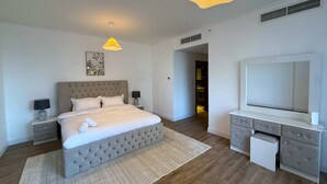 Unclassified image, 4 of 15, button - 2BR Aparment in JBR, The Walk (Dubai)
