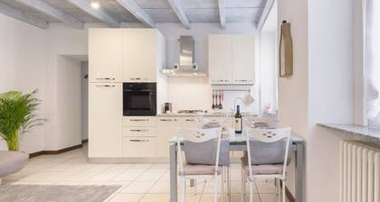 Astra-Timeless Elegance in Como City Center