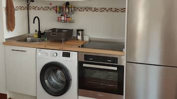 Microwave, oven, stovetop