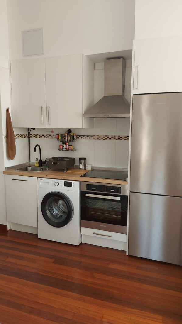 Microwave, oven, stovetop