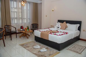 Chambres insonorisées, Wi-Fi gratuit, draps fournis