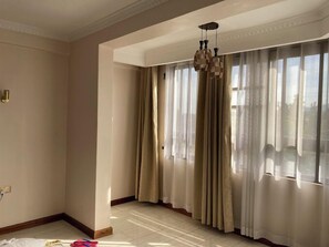 Chambres insonorisées, Wi-Fi gratuit, draps fournis