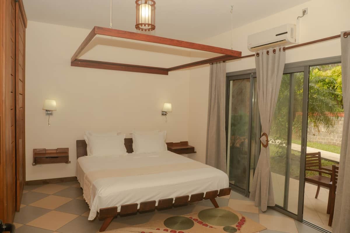 Comfort Apartment, 2 Bedrooms, Balcony, Ocean View