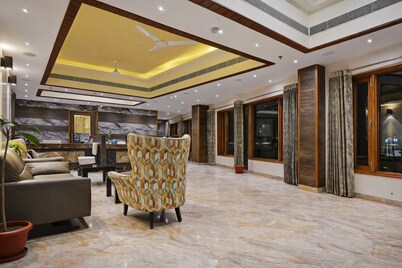 Hotel Mandovin - A Premium Hotel In Udaipur