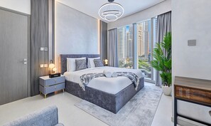 In-room safe, desk, laptop workspace, blackout curtains