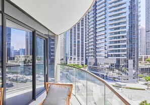 Balcony - bnbme - Grande Residences - 2 BDR (Dubai)