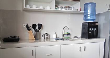 Room-affordable Room With Full Kitchen i