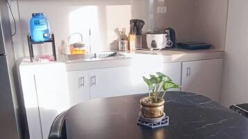 Room, Multiple Bedrooms, Balcony | Interior