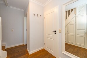 Nicht klassifiziertes Bild, 2 von 20, Schaltfläche