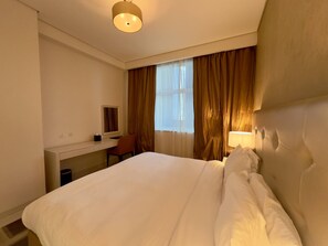 1 chambre, fer et planche à repasser, accès Internet, draps fournis