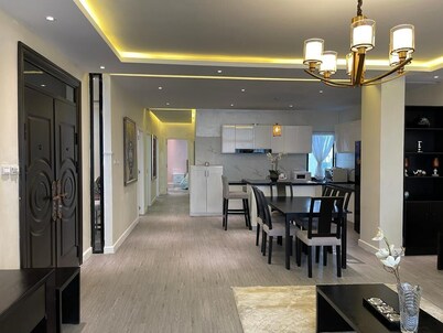 Luxurious 3-bedroom apartment with WiFi in Bole Addis