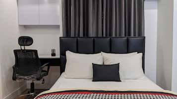 2 bedrooms, internet, bed sheets