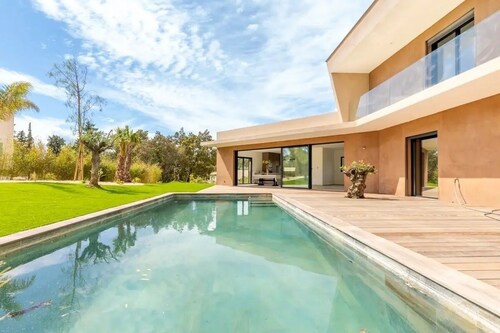 Villa Osmose luxury calm and pool