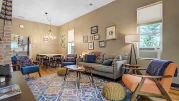 House, Patio | Living area
