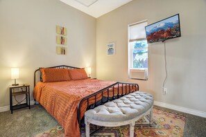 Casa, patio | Tabla de planchar con plancha y wifi gratis 