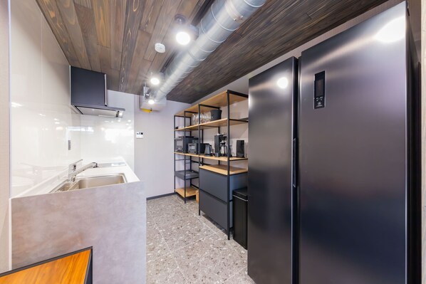 Deluxe Villa, Patio | Private kitchen