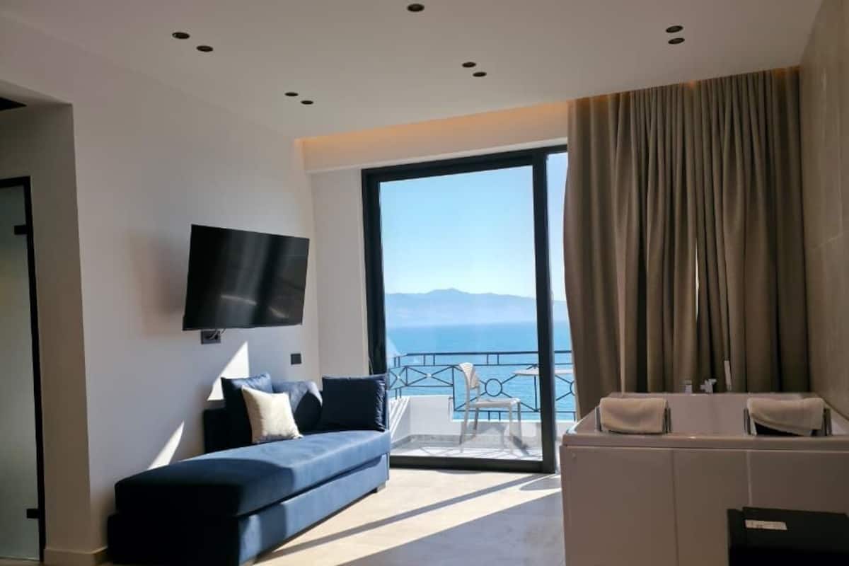 Luxury Suite, Sea View