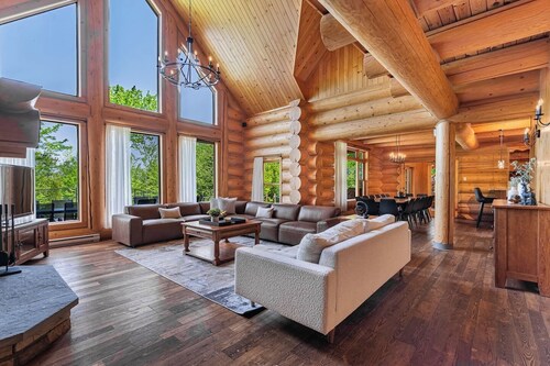 Fiddler Lake Resort - Moose 89