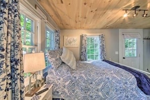 1 chambre, fer et planche à repasser, Wi-Fi, draps fournis
