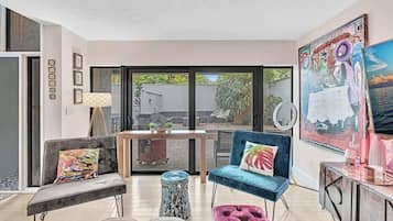 Televisie en een kantoor