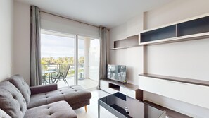 TV - Albatros by ON Travel (Oliva)