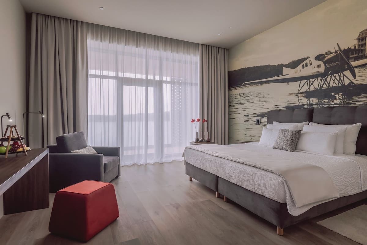 Deluxe Double or Twin Room, Balcony, Sea View | Premium bedding, minibar, in-room safe, individually decorated
