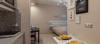 Cerisola Rapallo 可愛工作室飯店