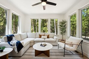 TV connectée, cheminée