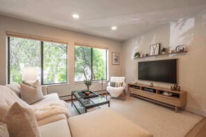 TV, stereo, offices