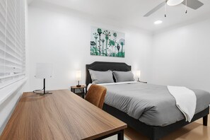 1 bedroom, desk, iron/ironing board, WiFi