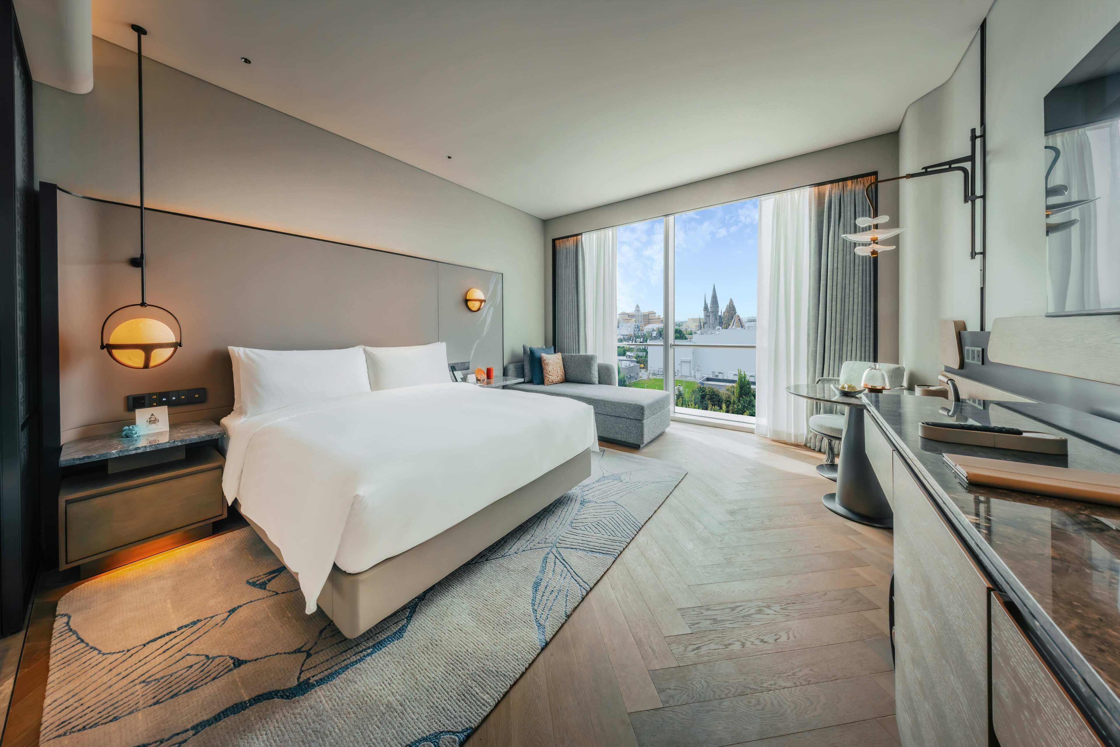 ห้องดีลักซ์ดับเบิล, วิวรีสอร์ท | ผ้านวมขนเป็ด, มินิบาร์, ตู้นิรภัยในห้องพัก, ผ้าม่านกันแสง