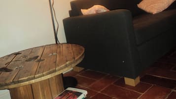 TV, books
